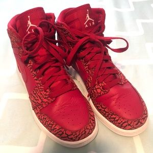 Nike Air Jordan’s Red w/black print